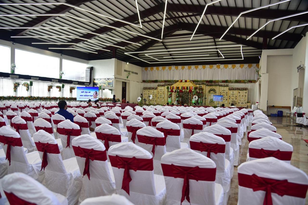 Vistar Pavithra Vivaha Convention Hall Jigani Dış mekan fotoğraf