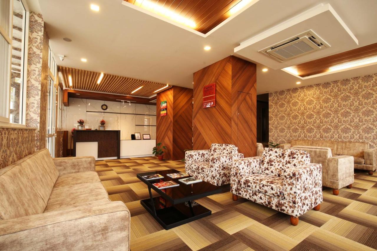 Vistar Pavithra Vivaha Convention Hall Jigani Dış mekan fotoğraf