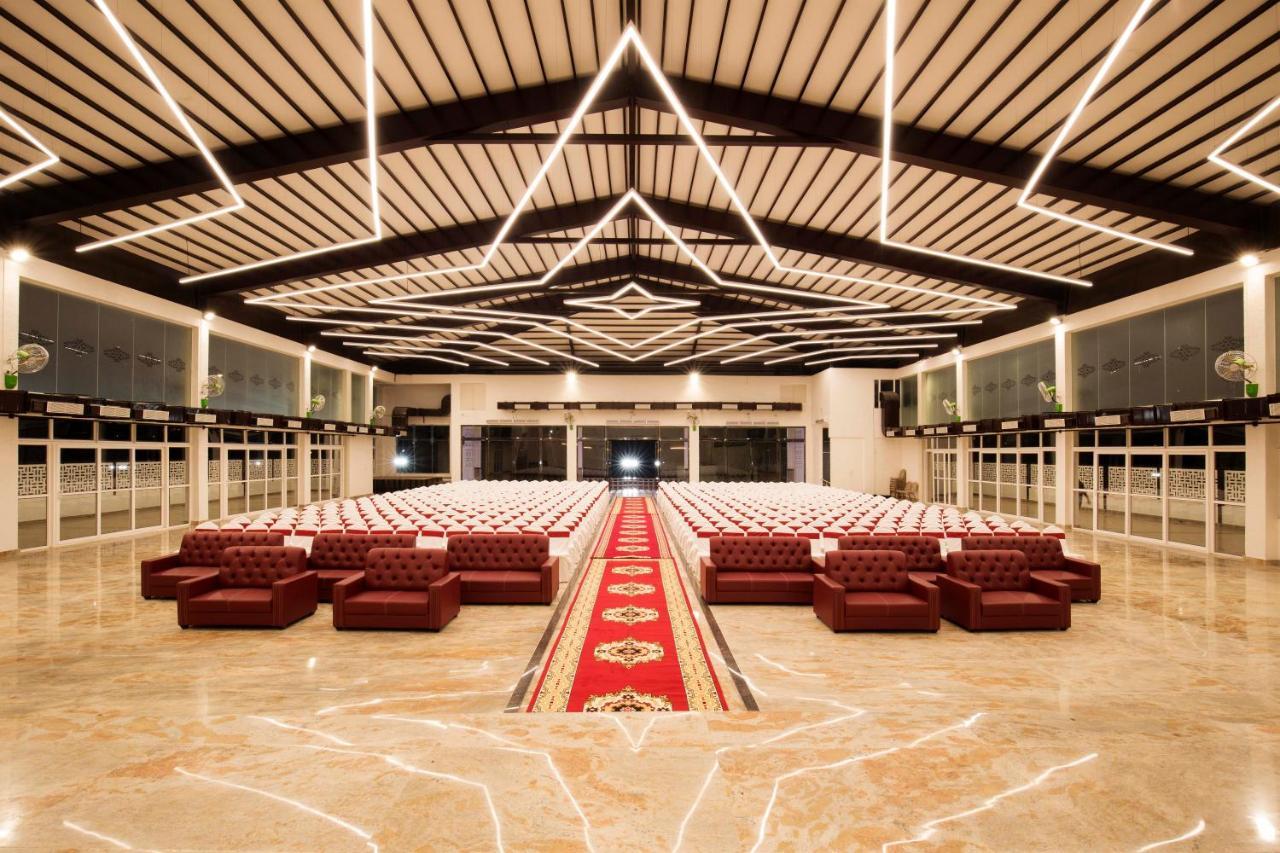 Vistar Pavithra Vivaha Convention Hall Jigani Dış mekan fotoğraf