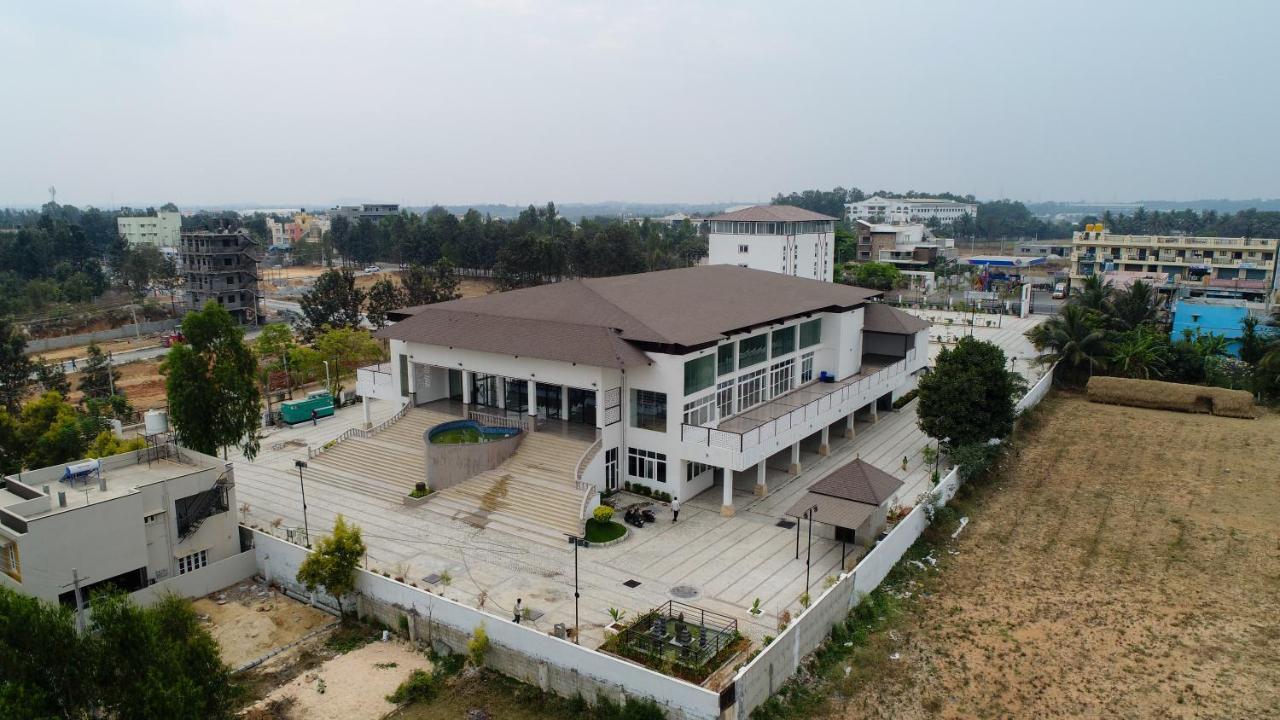 Vistar Pavithra Vivaha Convention Hall Jigani Dış mekan fotoğraf